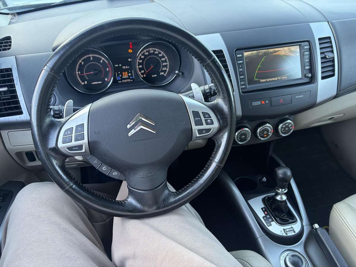 Citroen C-Crosser 2011 — photo 15