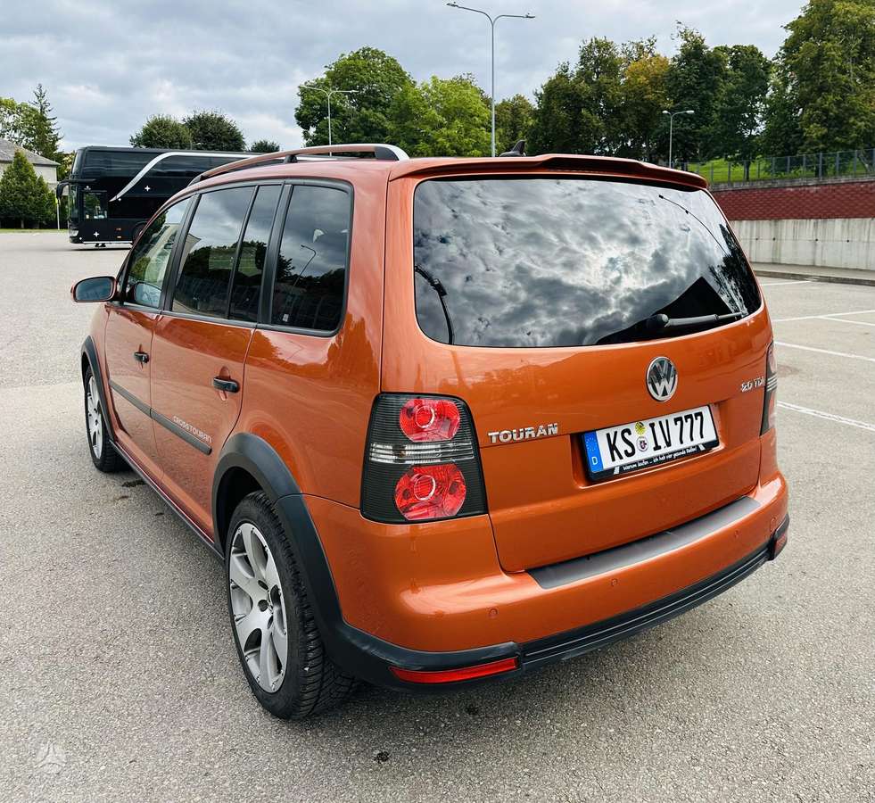 Volkswagen Touran 2008 — photo 5