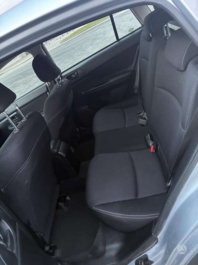 Subaru XV 2015 — photo 10