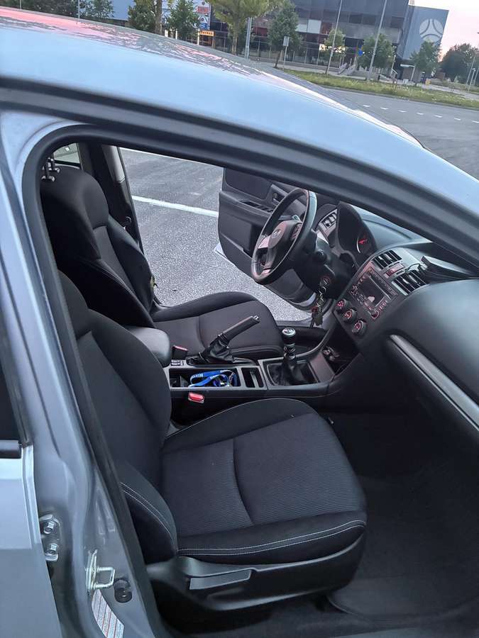 Subaru XV 2015 — photo 13