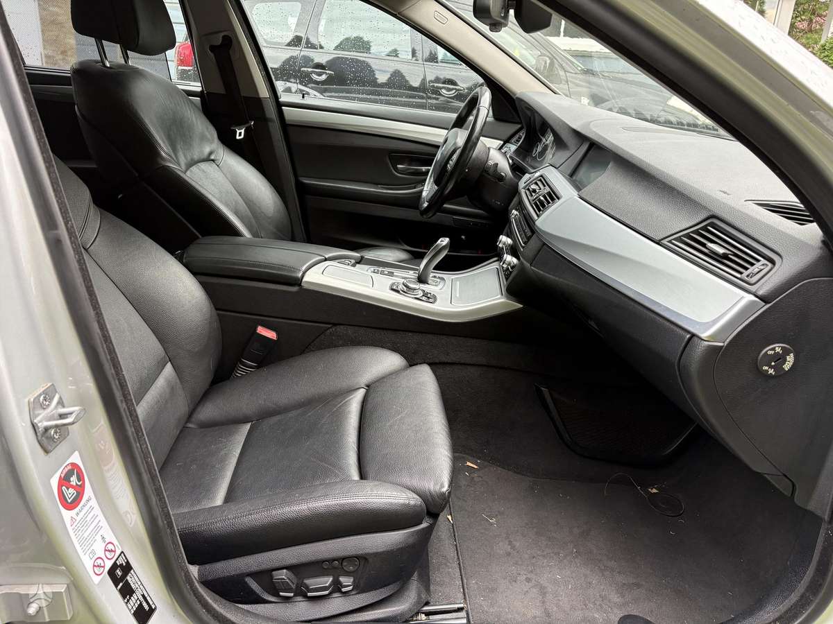 BMW 520 2013 — photo 8