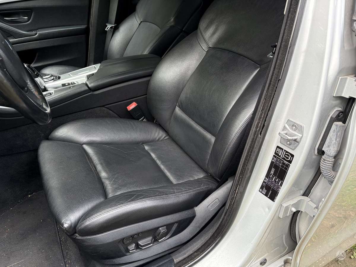 BMW 520 2013 — photo 9