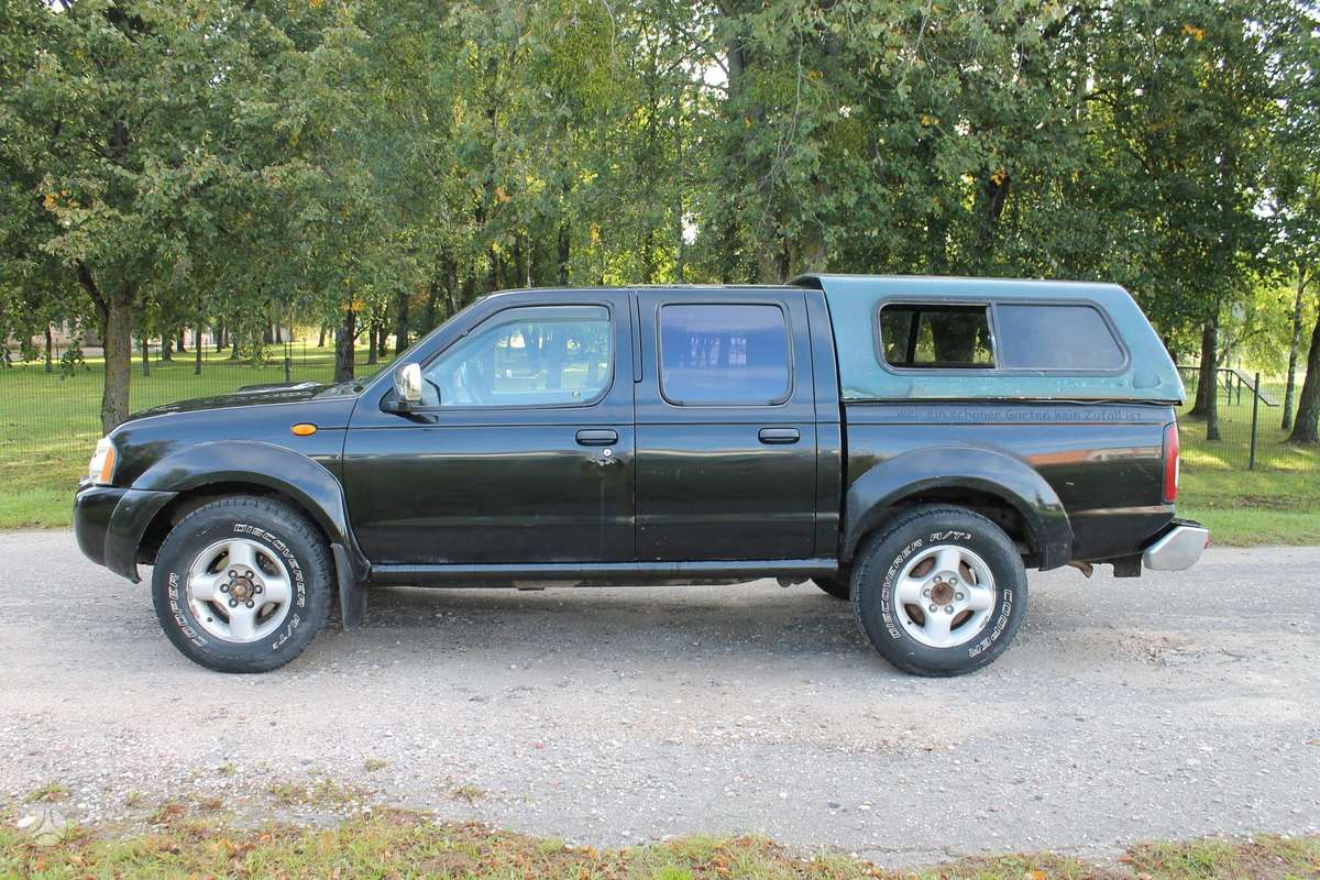 Nissan Navara 2004 — photo 6