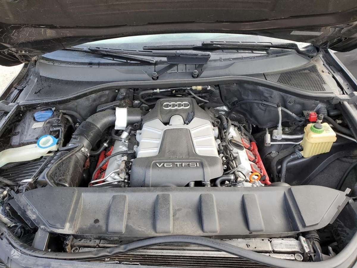 Audi Q7 2013 — photo 12