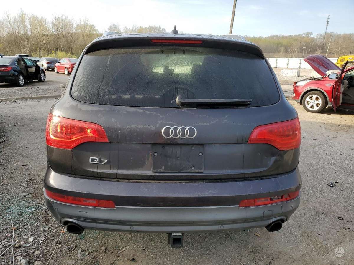 Audi Q7 2013 — photo 6