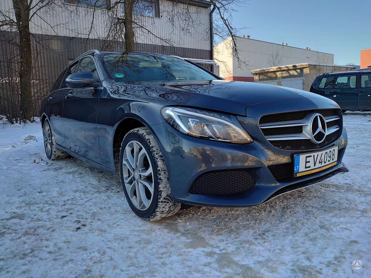 Mercedes-Benz C350 2015 — photo 5