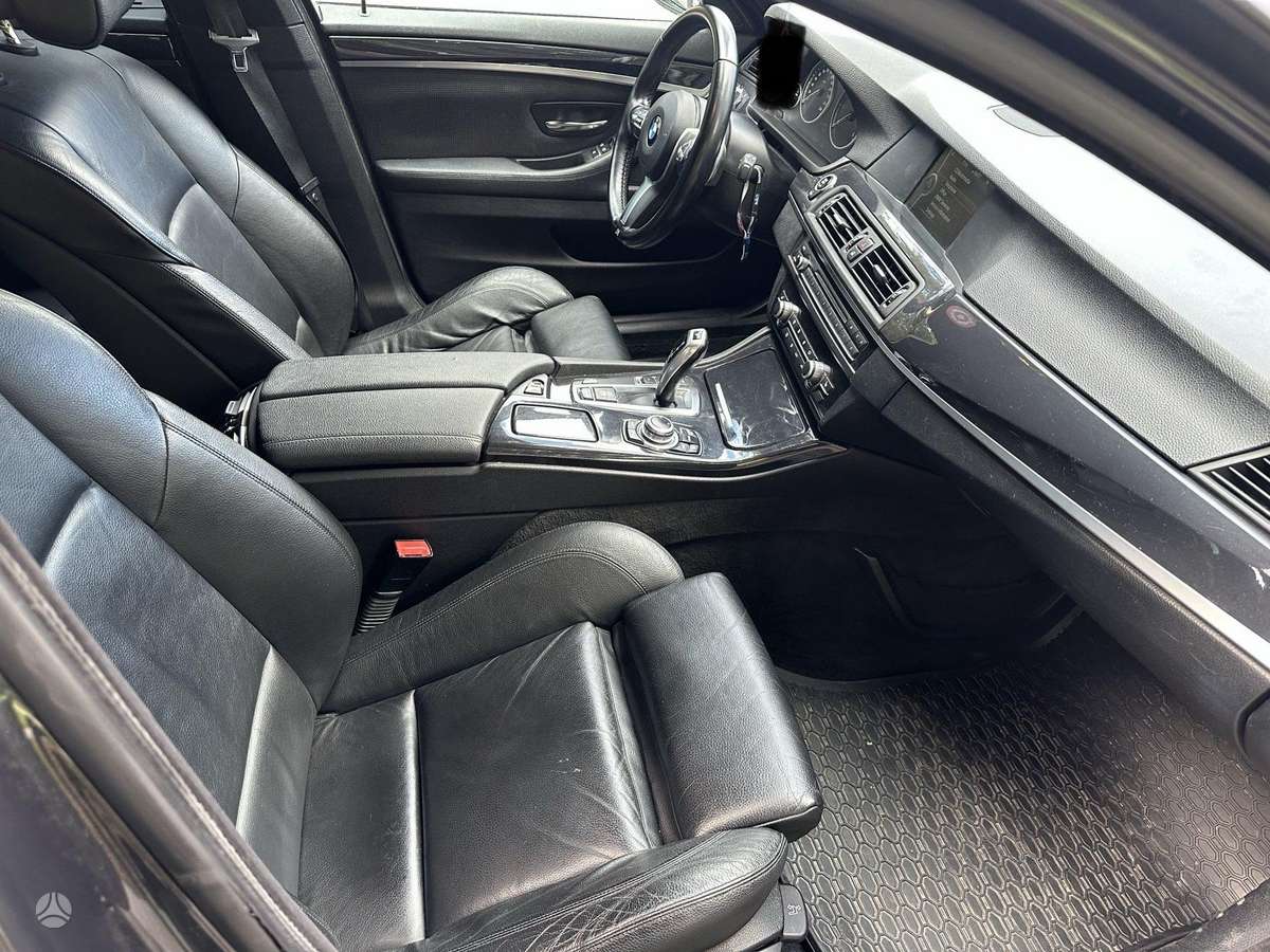 BMW 520 2011 — photo 7