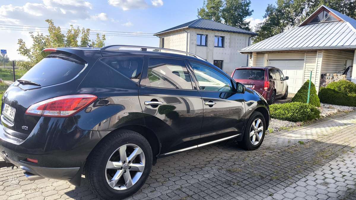 Nissan Murano 2012 — салон