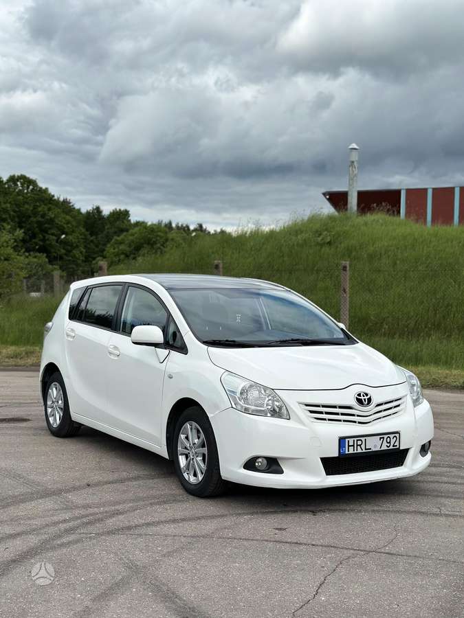 Toyota Verso 2011 — vehicle for AFU Ukraine