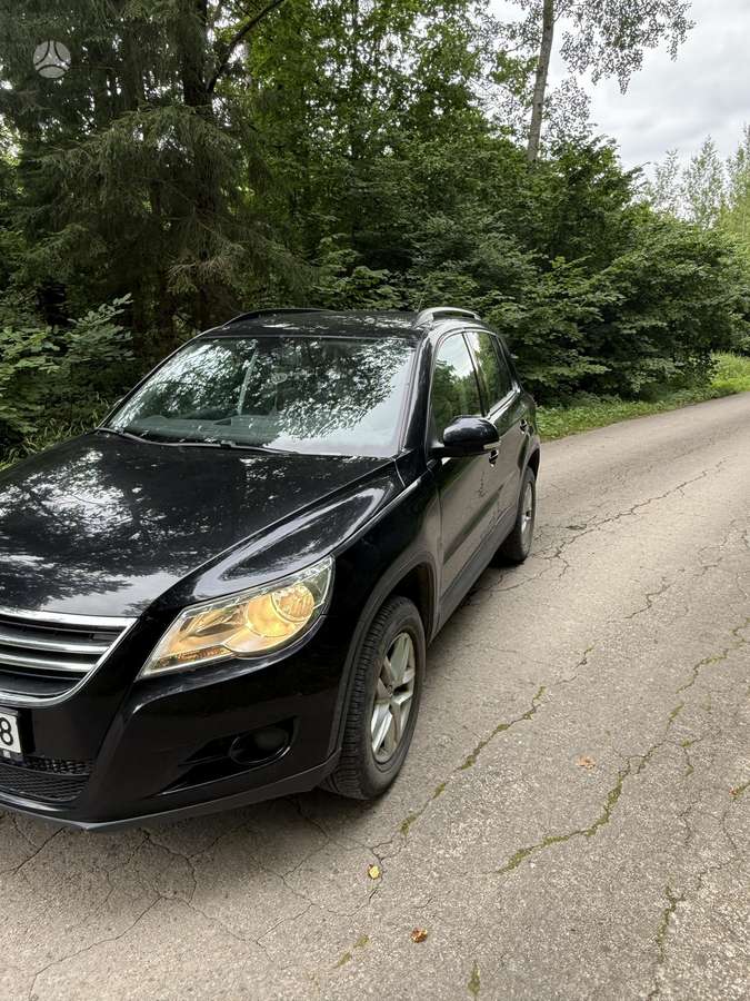 Volkswagen Tiguan 2010 — photo 6
