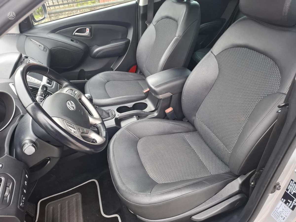 Hyundai ix35 2013 — photo 10