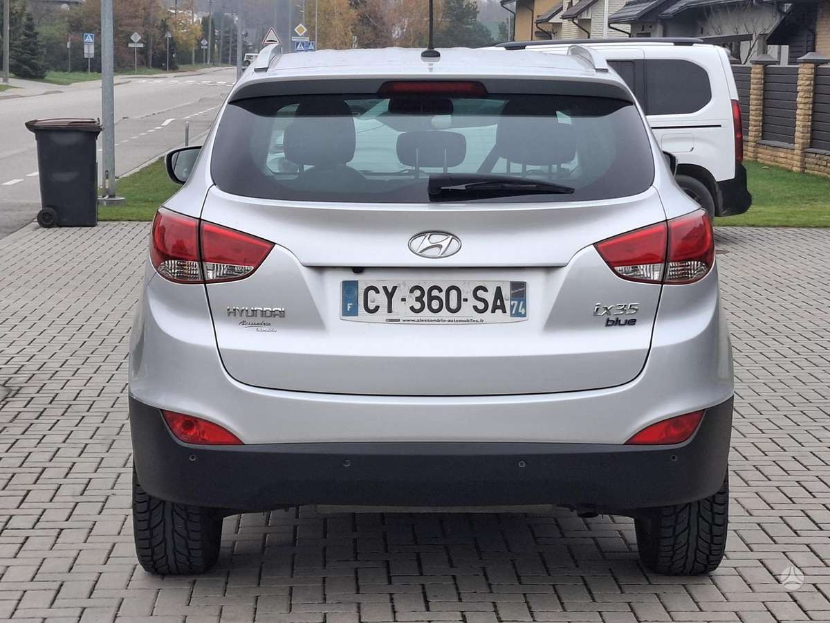 Hyundai ix35 2013 — engine 1685 cm³, 116 HP (85kW)