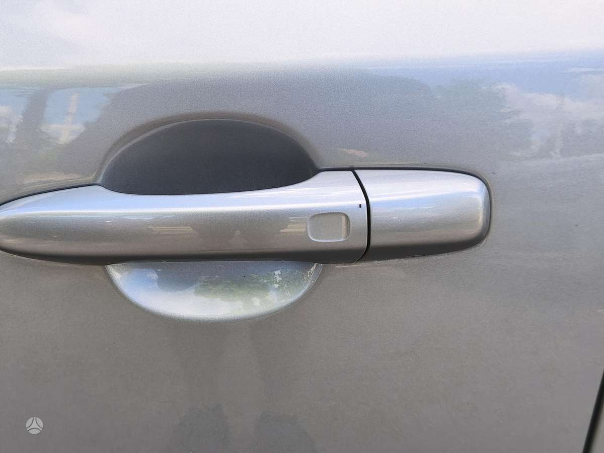 Volvo V60 2013 — photo 17