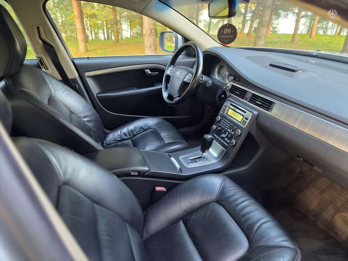 Volvo XC70 2009 — photo 6