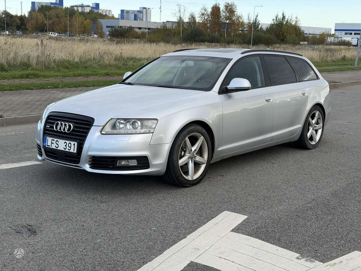 Audi A6 2009 — interior