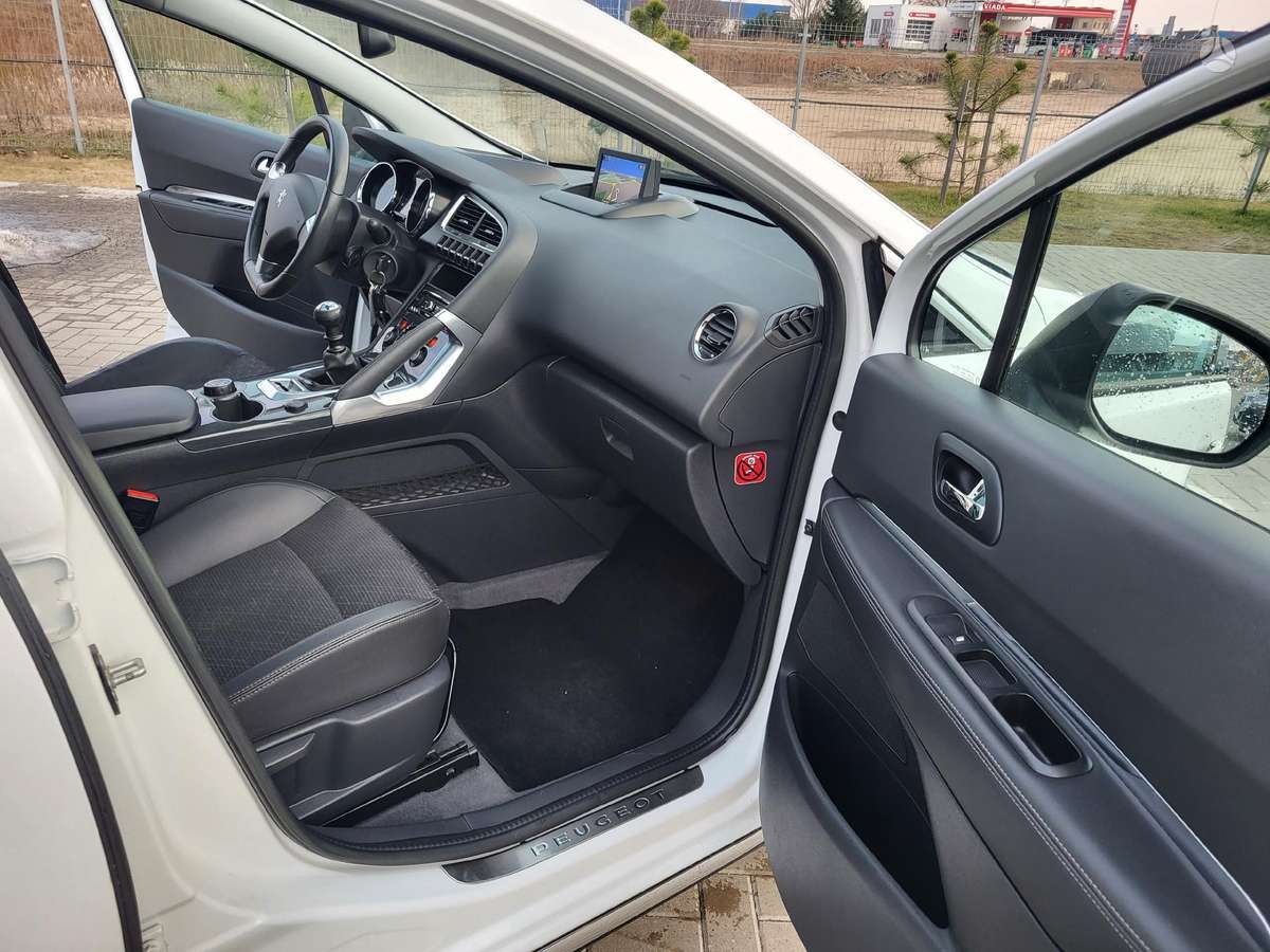 Peugeot 3008 2014 — photo 10