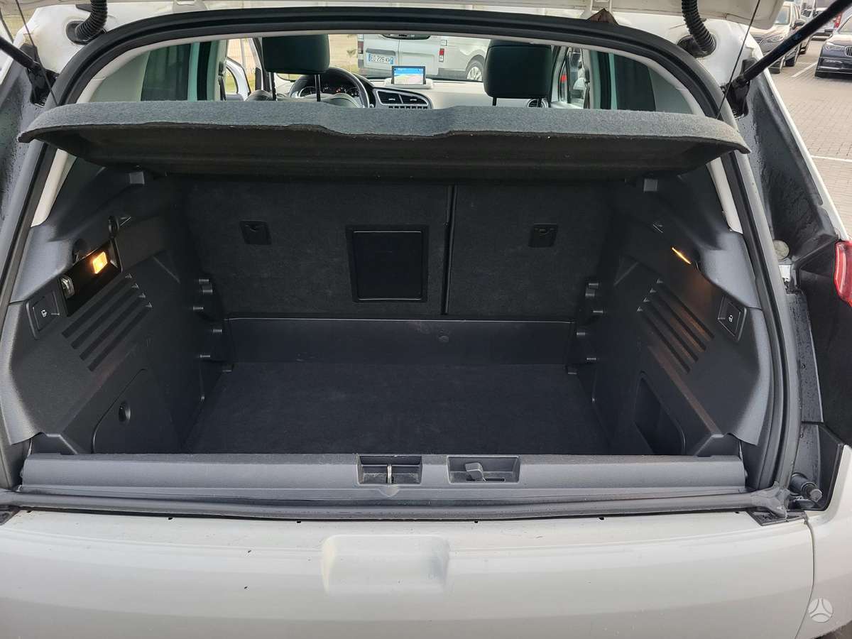 Peugeot 3008 2014 — photo 11