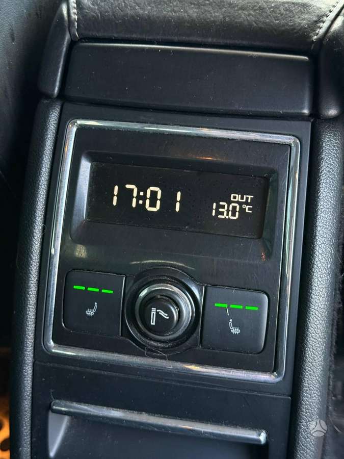 Skoda Superb 2010 — photo 12