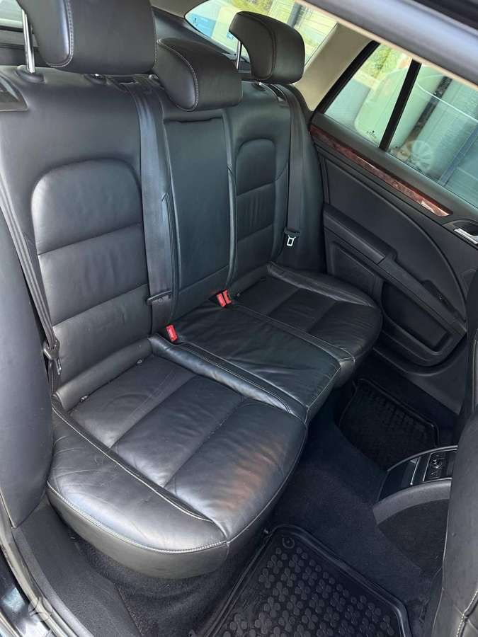 Skoda Superb 2010 — photo 21