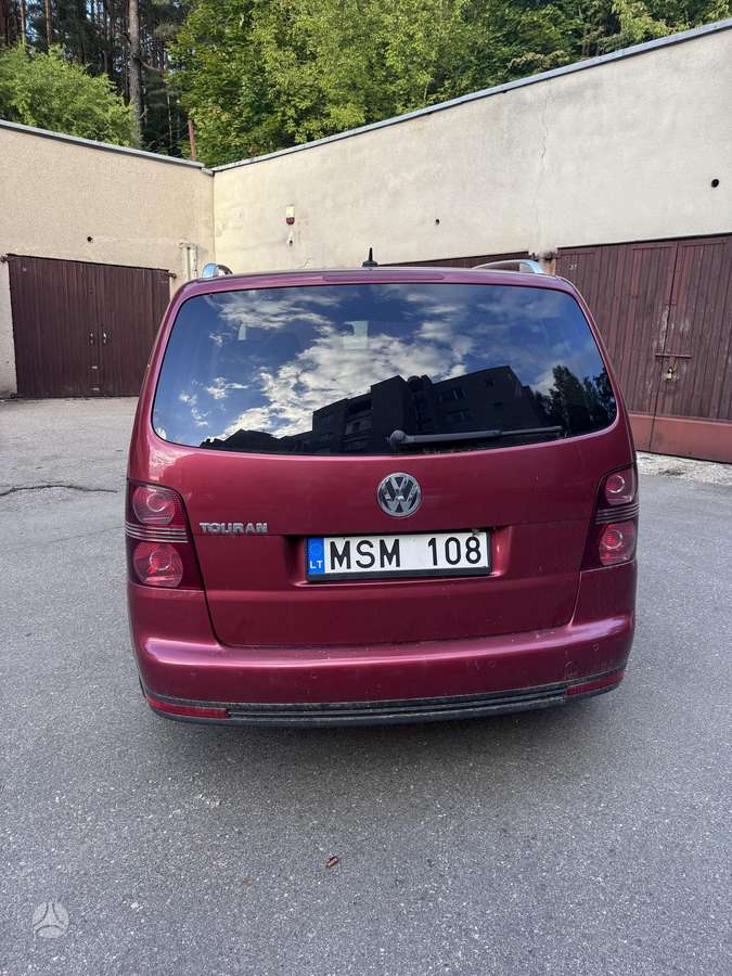Volkswagen Touran 2008 — двигун 1390 cm³, 170 HP (125kW)