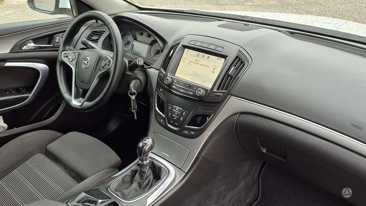 Opel Insignia 2013 — фото 22