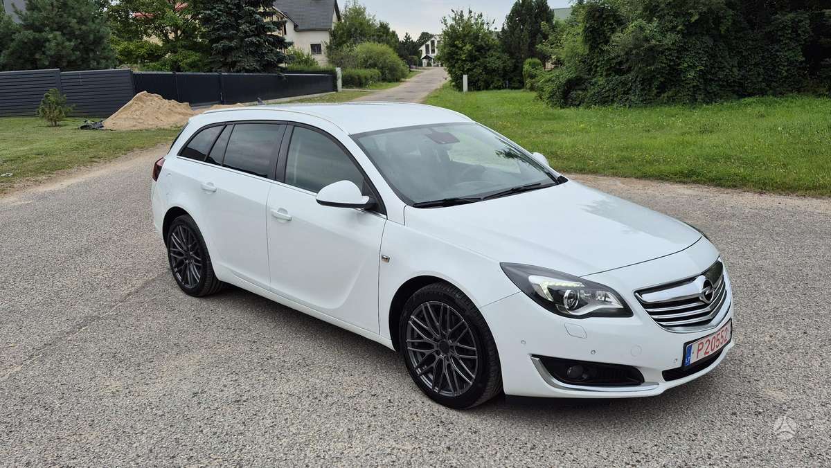 Opel Insignia 2013 — фото 9