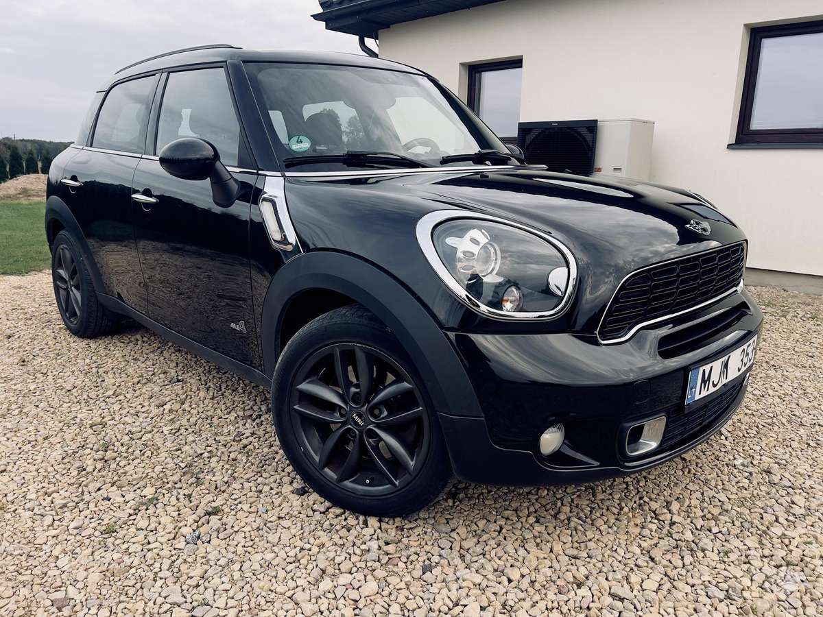 Mini Countryman 2013 — вигляд ззаду