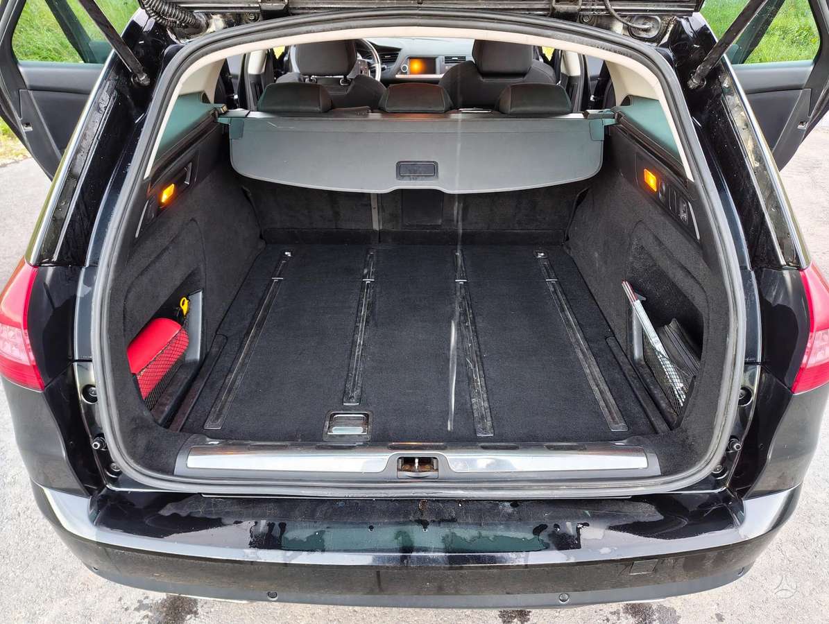 Citroen C5 2009 — photo 11
