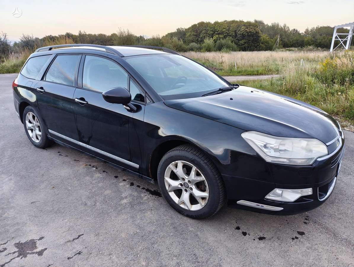 Citroen C5 2009 — rear view