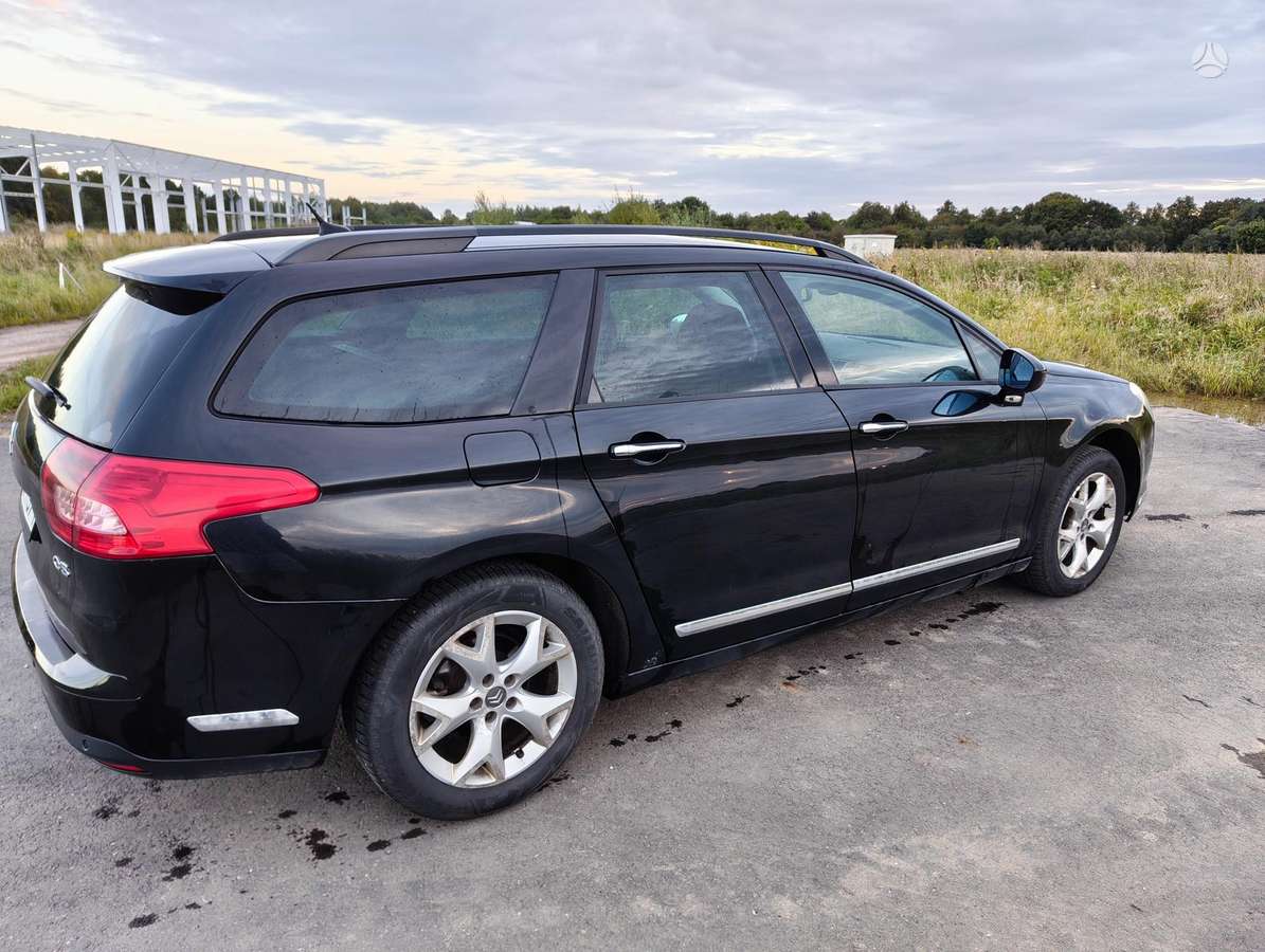 Citroen C5 2009 — engine 1997 cm³, 140 HP (103kW)