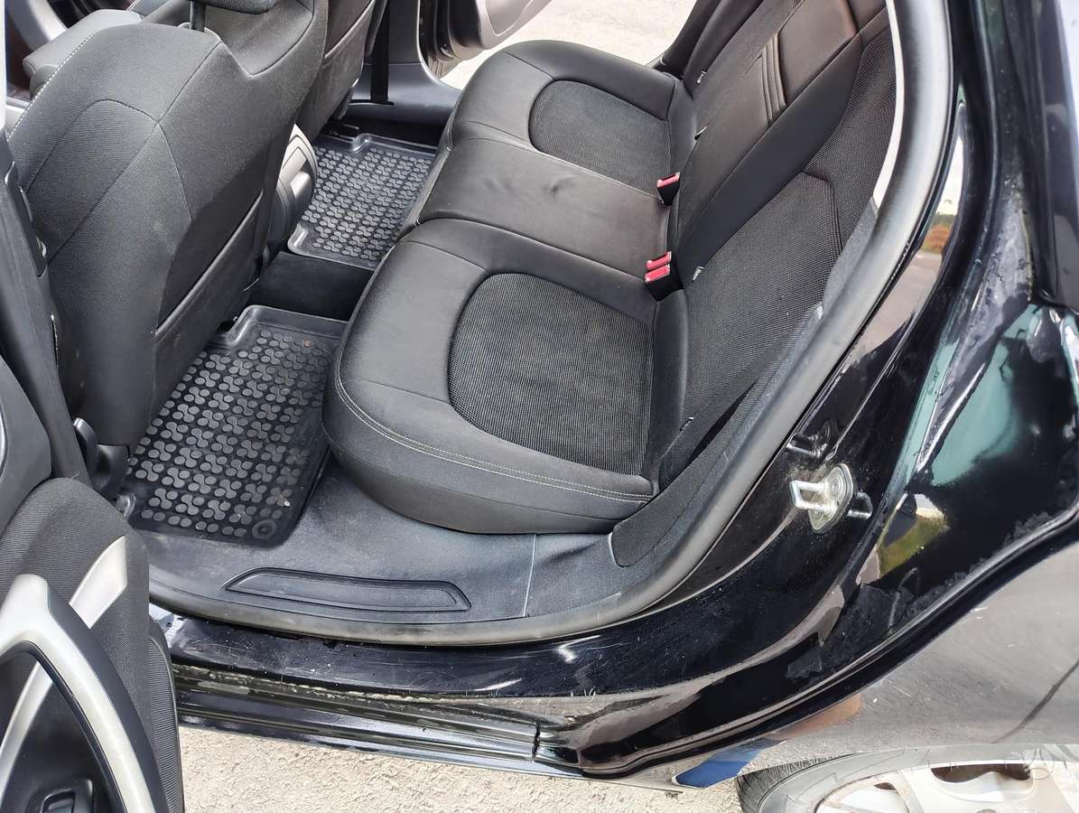 Citroen C5 2009 — photo 8
