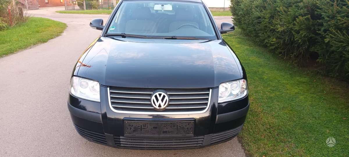 Volkswagen Passat 2005 — interior