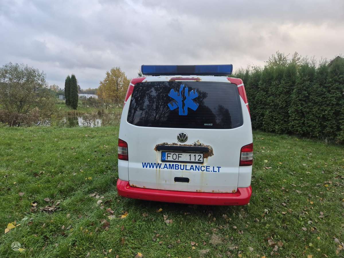 Volkswagen Transporter 2011 — photo 6