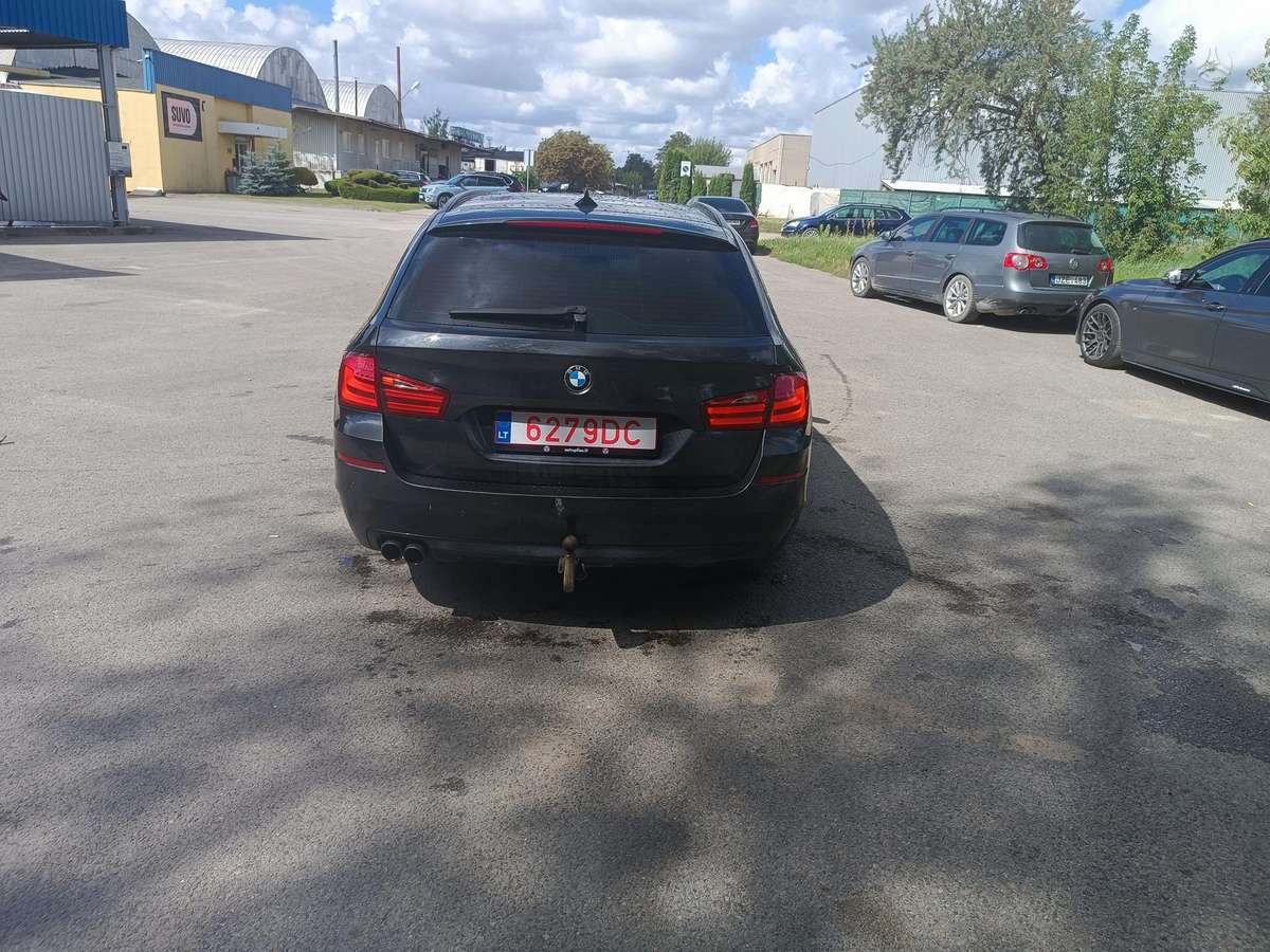 BMW 520 2012 — двигун 1997 cm³, 184 HP (135kW)