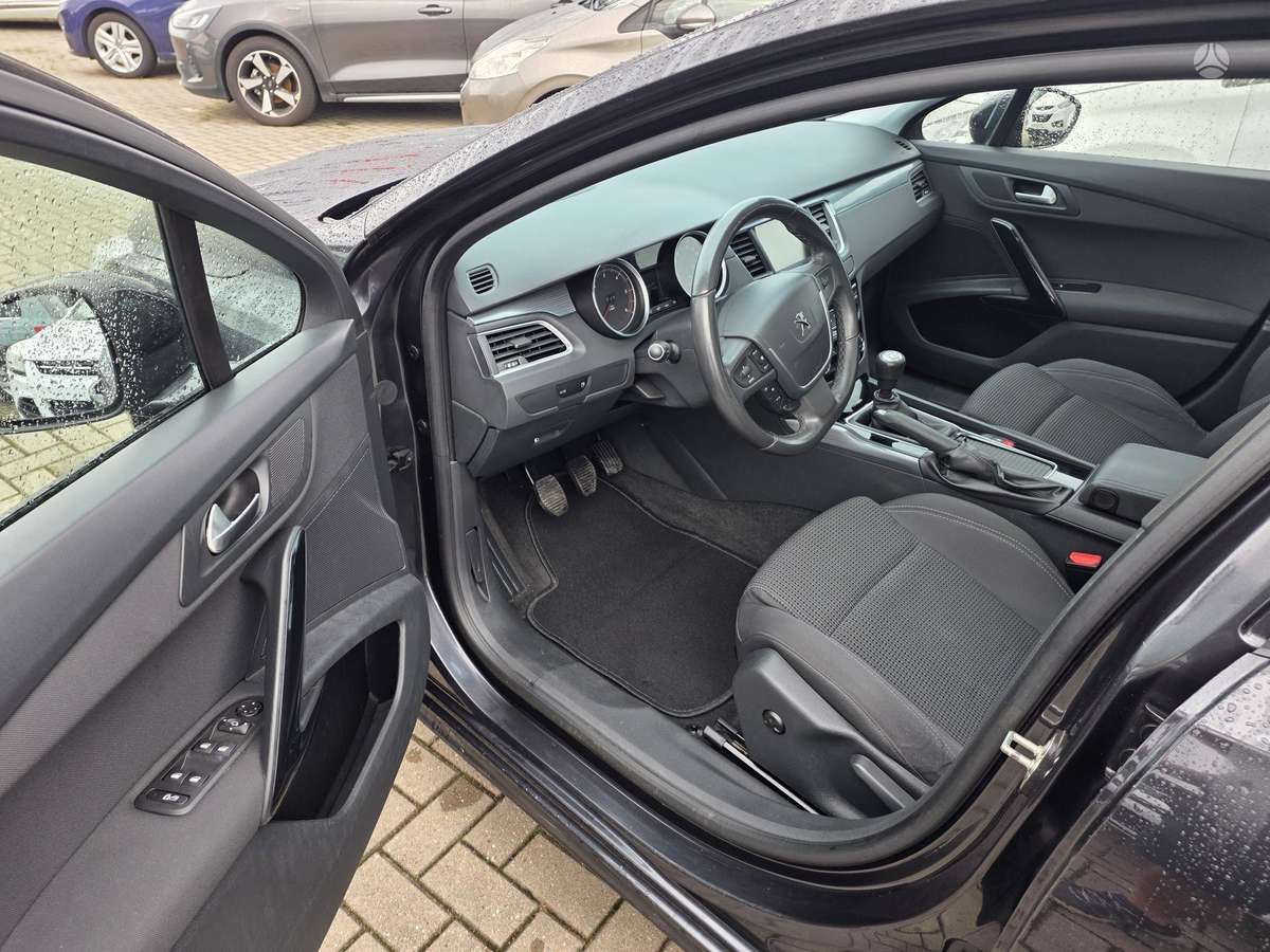 Peugeot 508 2015 — photo 7