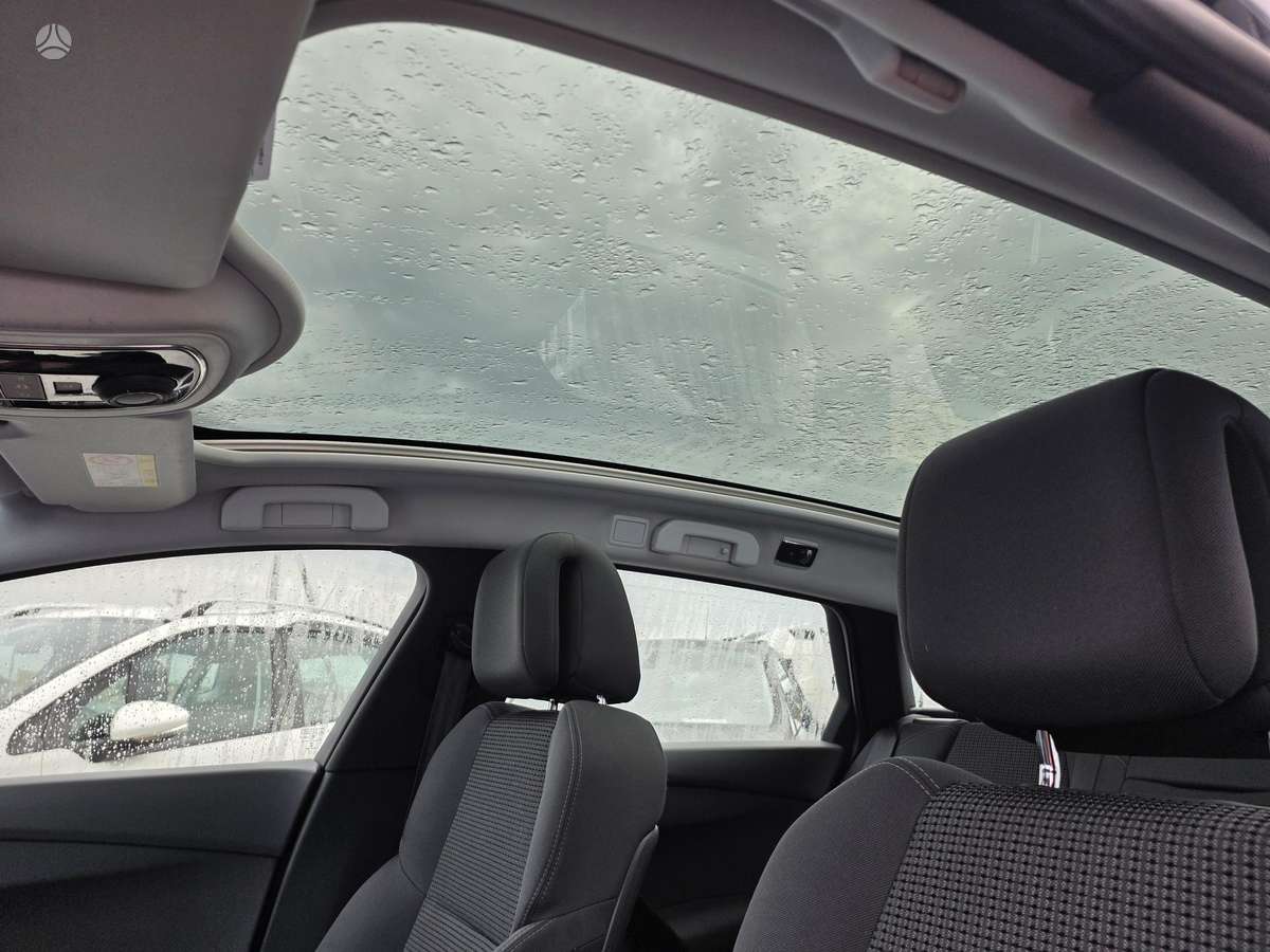 Peugeot 508 2015 — photo 9