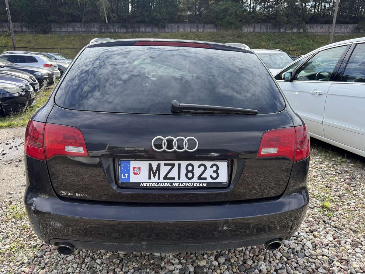Audi A6 2007 — вигляд ззаду