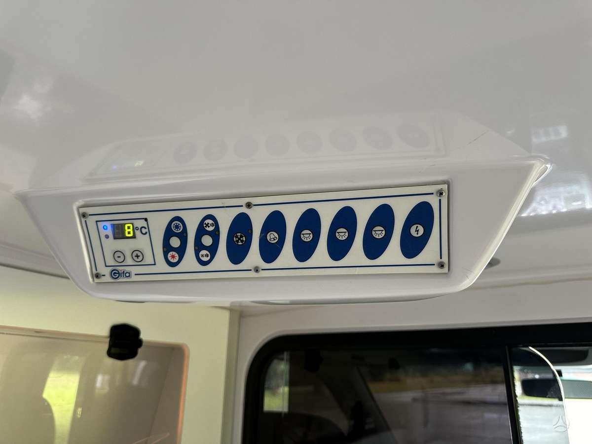 Mercedes-Benz Vito 2014 — photo 12
