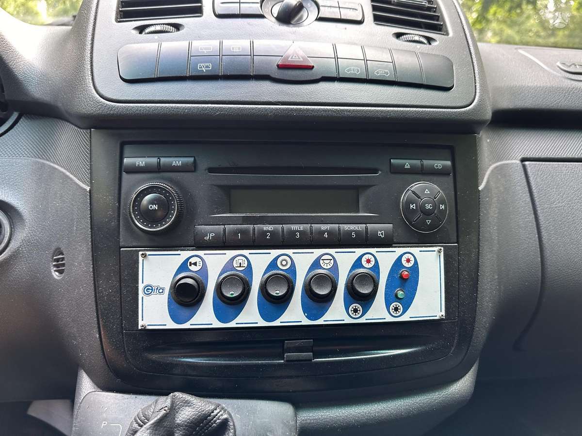 Mercedes-Benz Vito 2014 — photo 16