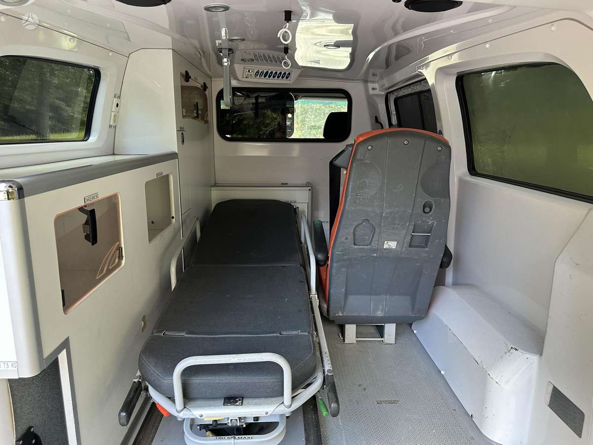 Mercedes-Benz Vito 2014 — photo 9