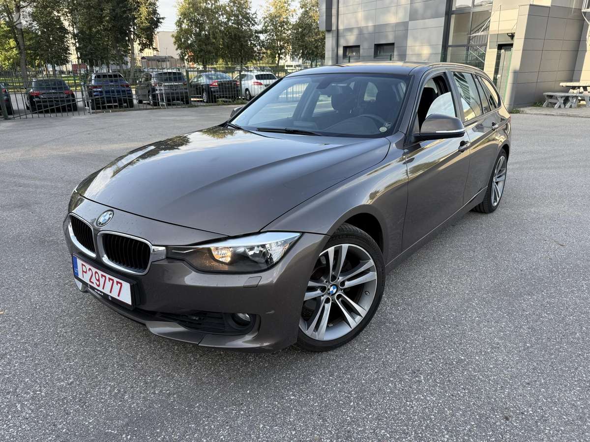 BMW 320, 2015