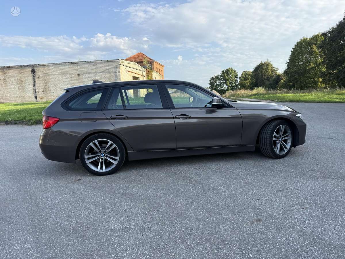 BMW 320 2015 — photo 5