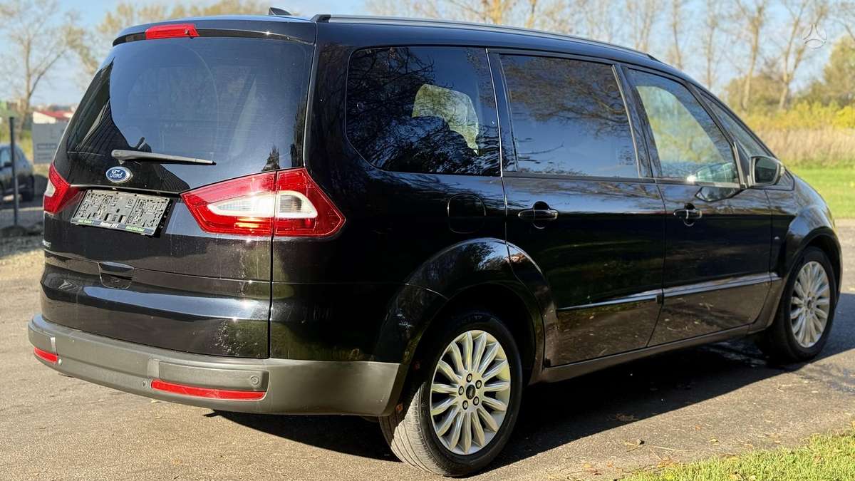 Ford Galaxy 2013 — photo 5