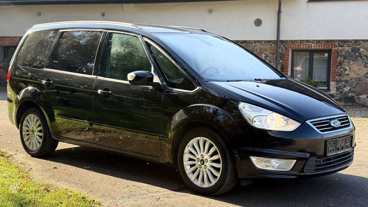Ford Galaxy 2013 — photo 8