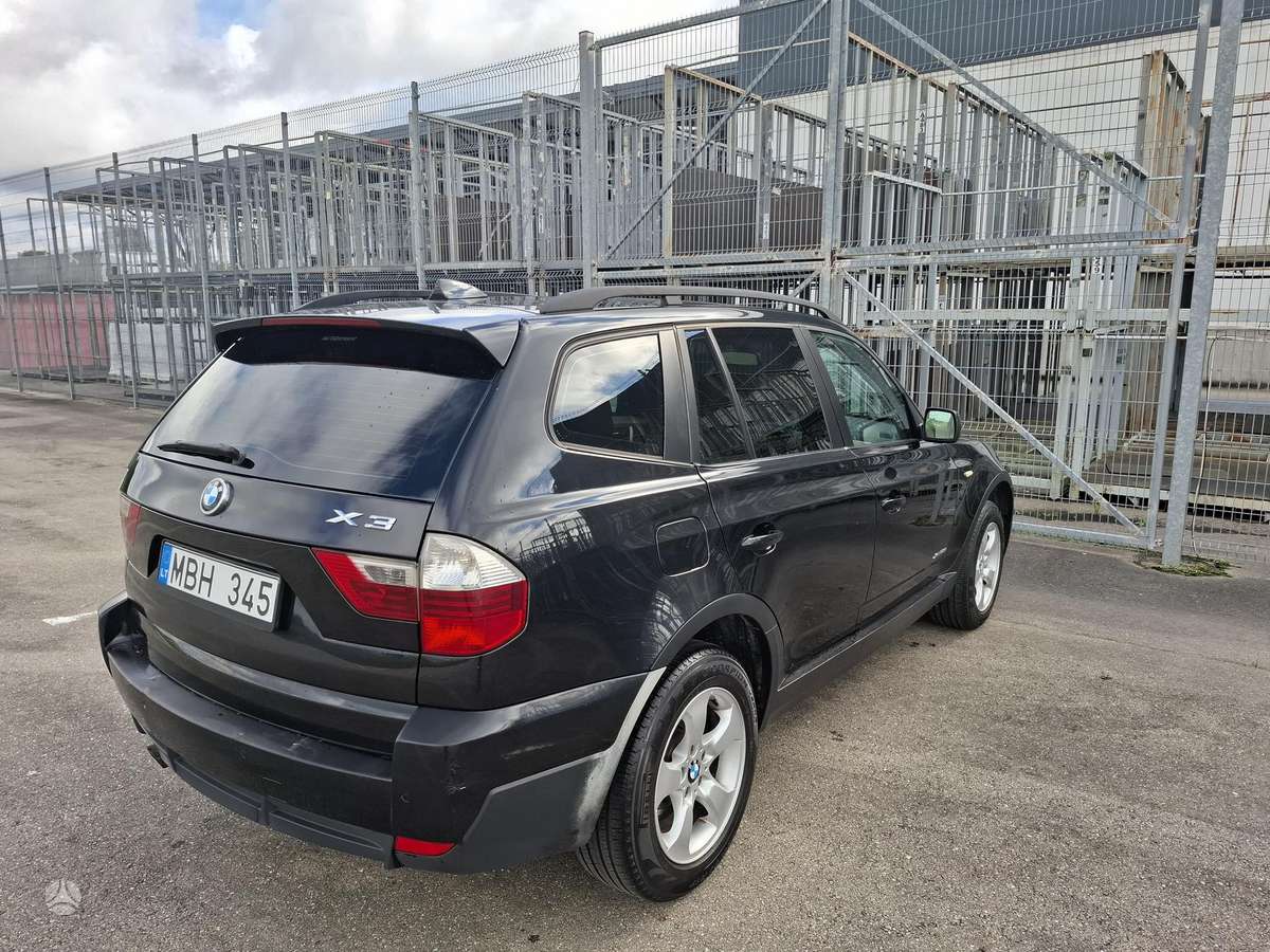 BMW X3 2009 — photo 8