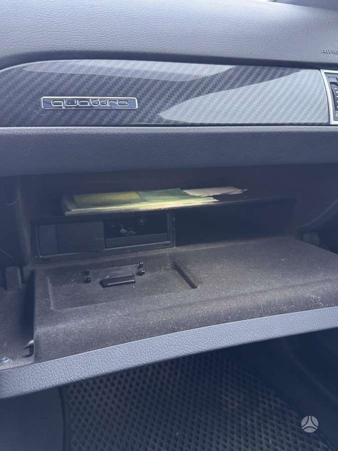 Audi A6 2006 — photo 13