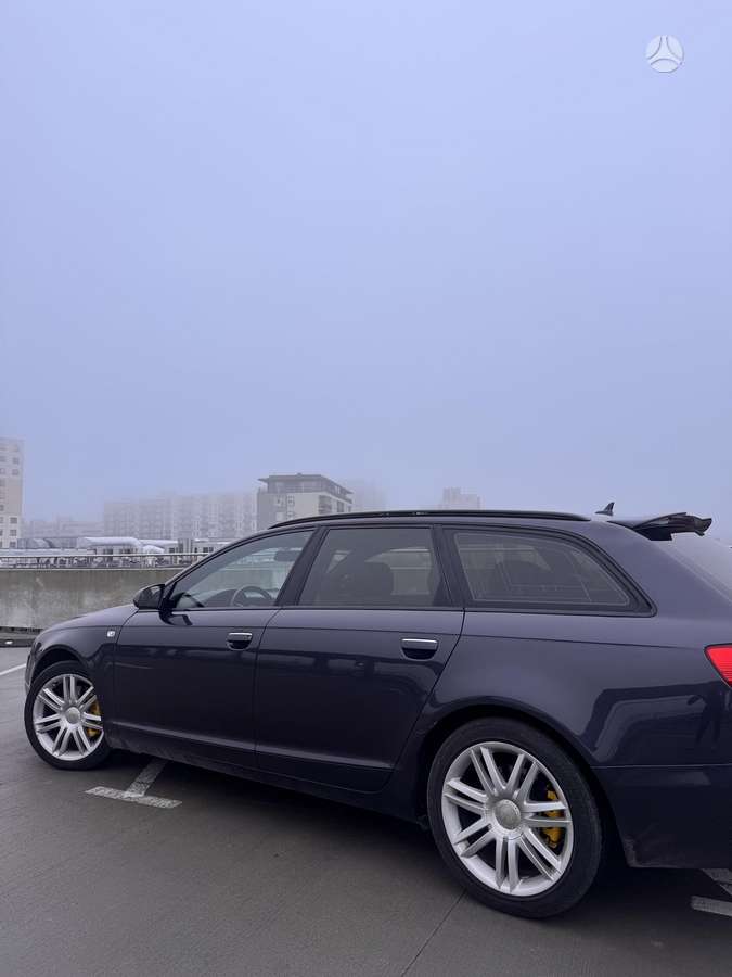 Audi A6 2006 — interior