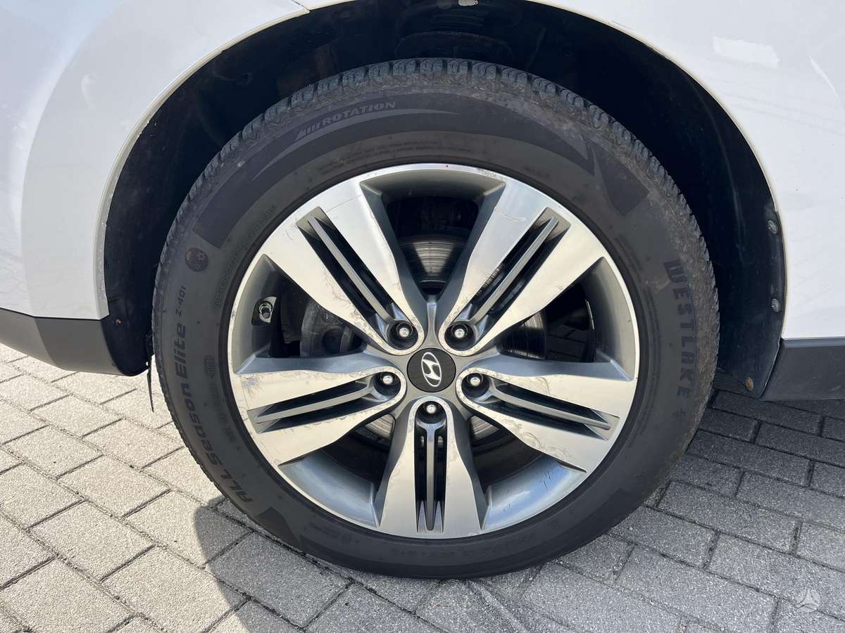 Hyundai ix35 2014 — photo 10