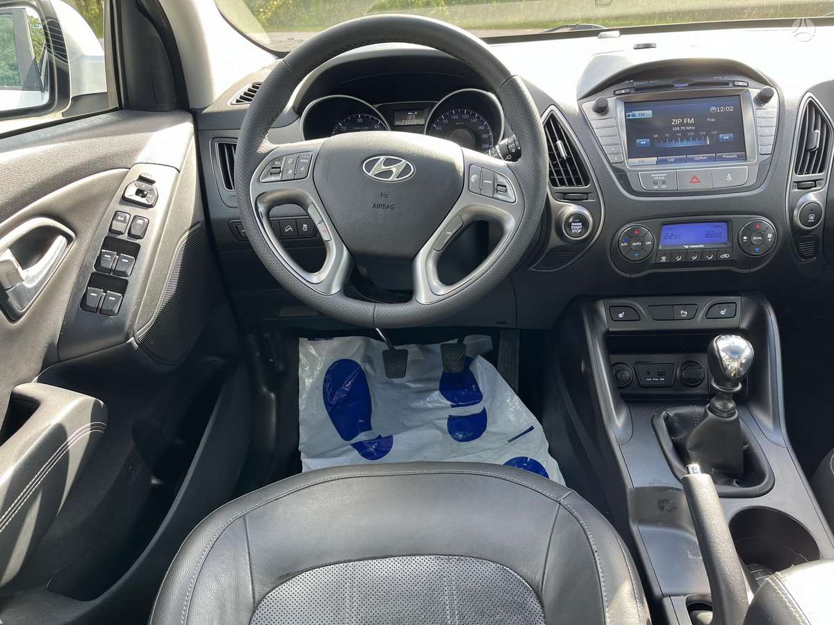 Hyundai ix35 2014 — photo 14