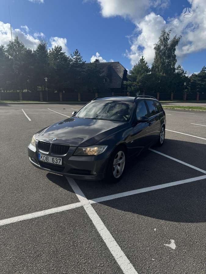 BMW 320, 2005